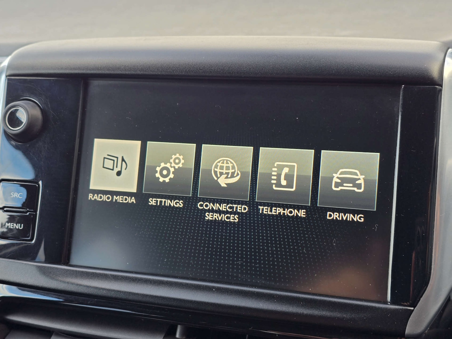 Used Peugeot 2008 2016 for sale - 76437912: Photo 17