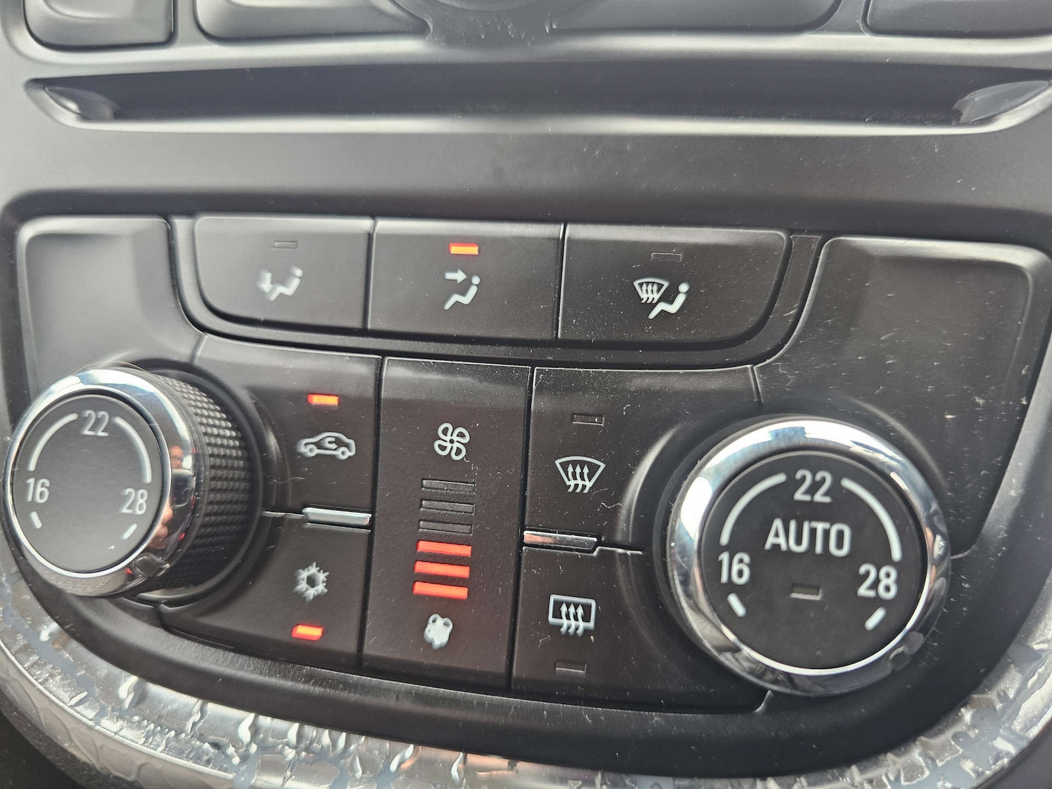 Used Vauxhall Mokka 2016 for sale - 77072195: Photo 15