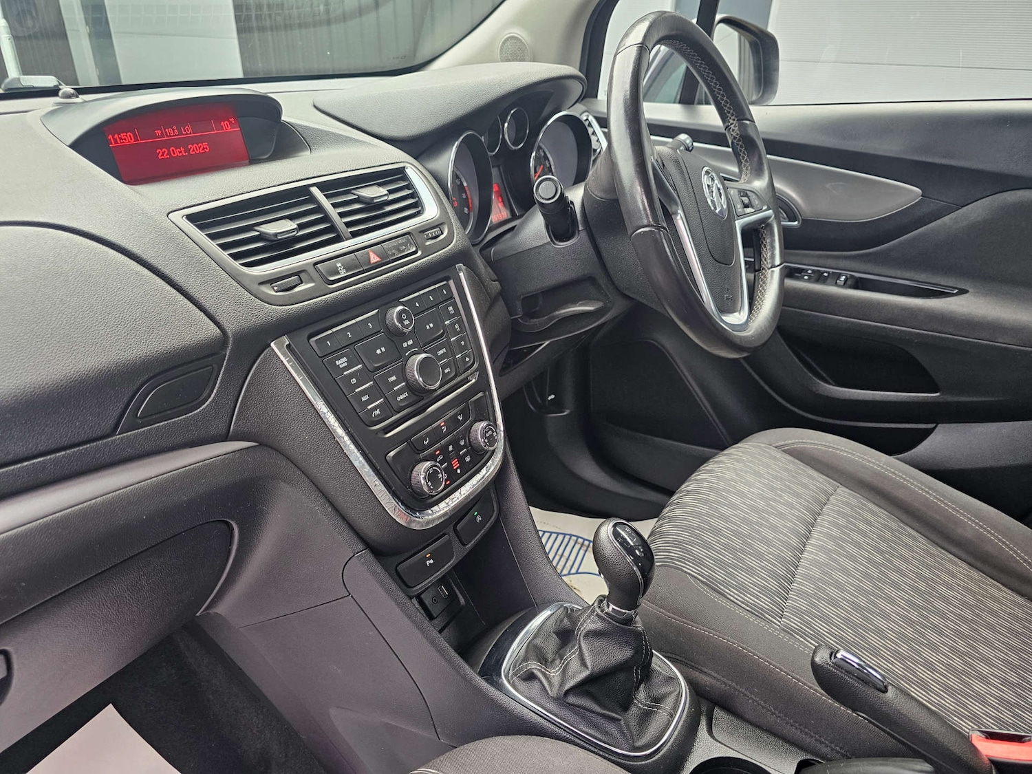 Used Vauxhall Mokka 2016 for sale - 77072195: Photo 2