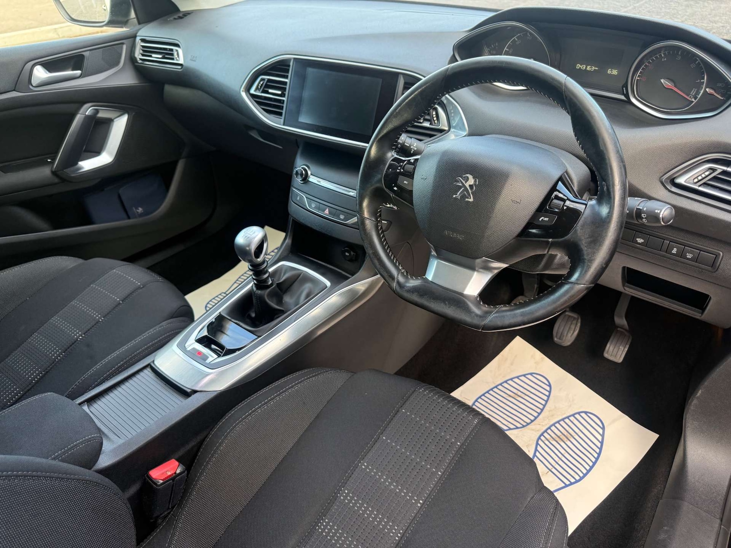 Used Peugeot 308 2016 for sale - 74971665: Photo 9