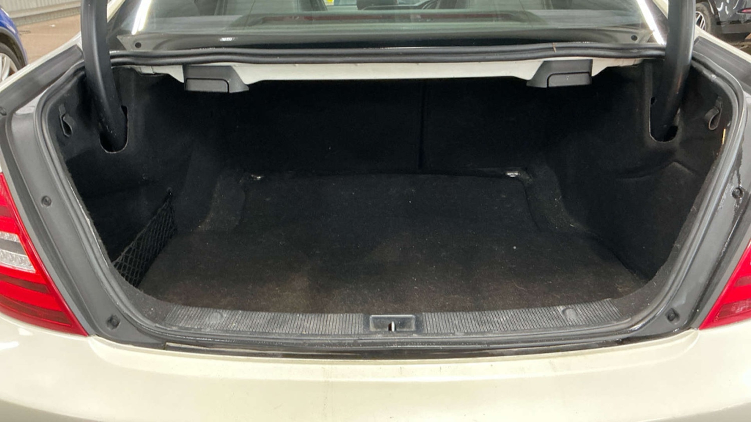 Used Mercedes-Benz C Class 2014 for sale - 77594775: Photo 5