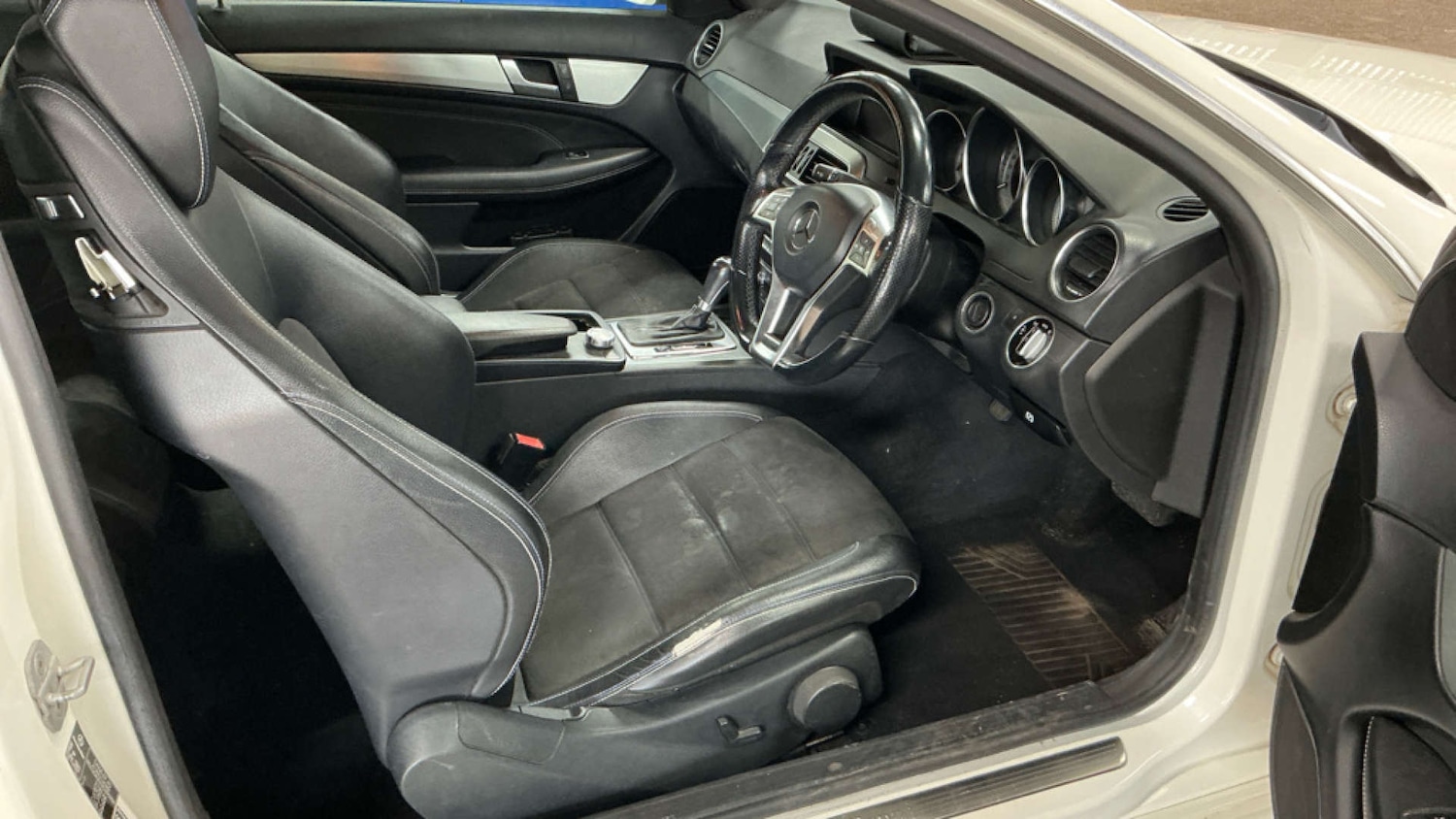 Used Mercedes-Benz C Class 2014 for sale - 77594775: Photo 7