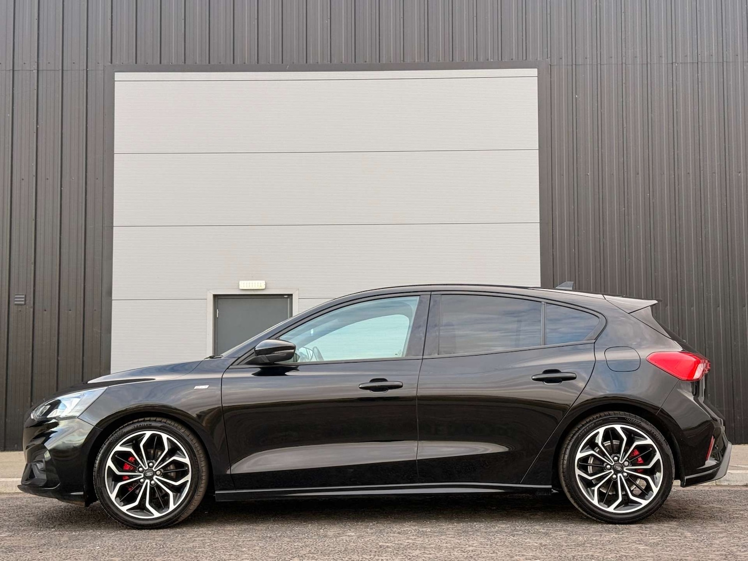 Used Ford Focus 2019 for sale - 76465942: Photo 7