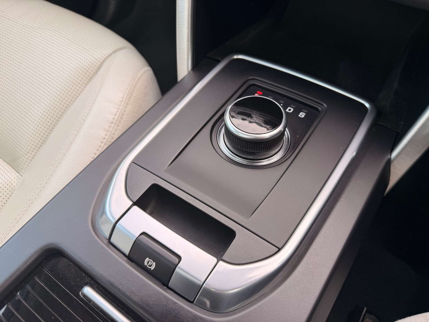 Used Land Rover Discovery Sport 2016 for sale - 77708247: Photo 20