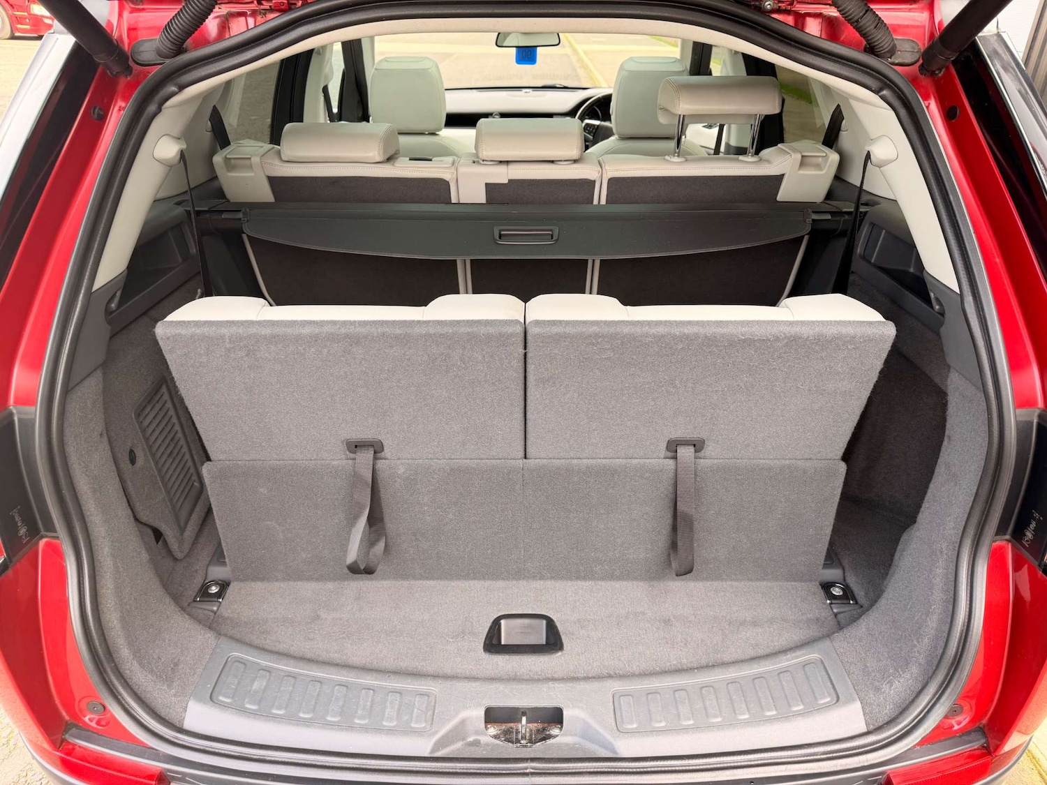 Used Land Rover Discovery Sport 2016 for sale - 77708247: Photo 28