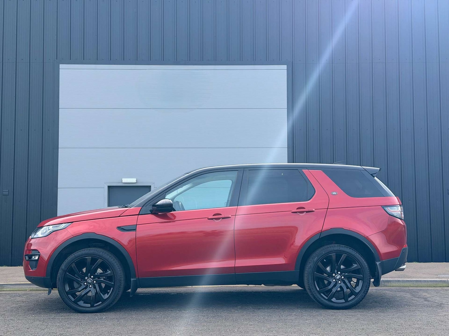 Used Land Rover Discovery Sport 2016 for sale - 77708247: Photo 6