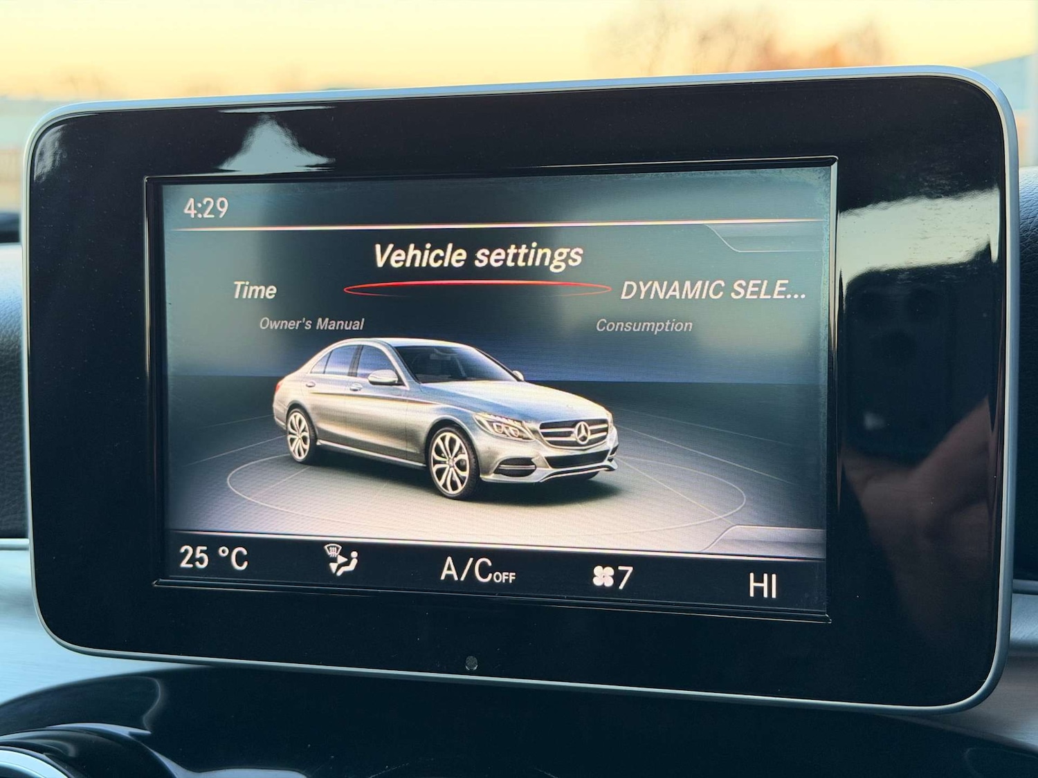 Used Mercedes-Benz C Class 2018 for sale - 76642999: Photo 16