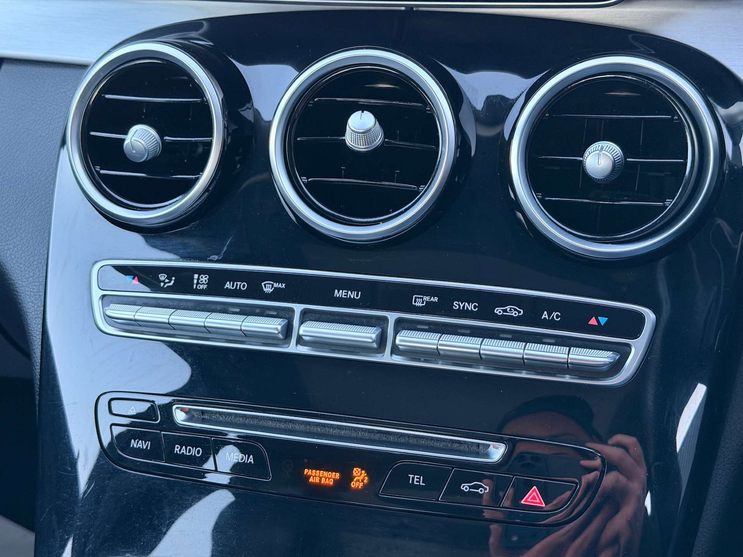 Used Mercedes-Benz C Class 2018 for sale - 76642999: Photo 18