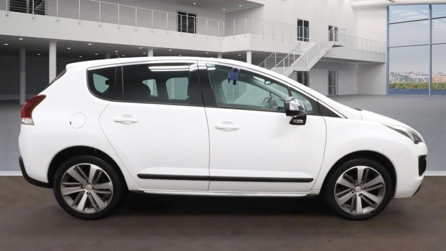 Used Peugeot 3008 2016 for sale - 77399249: Photo 11