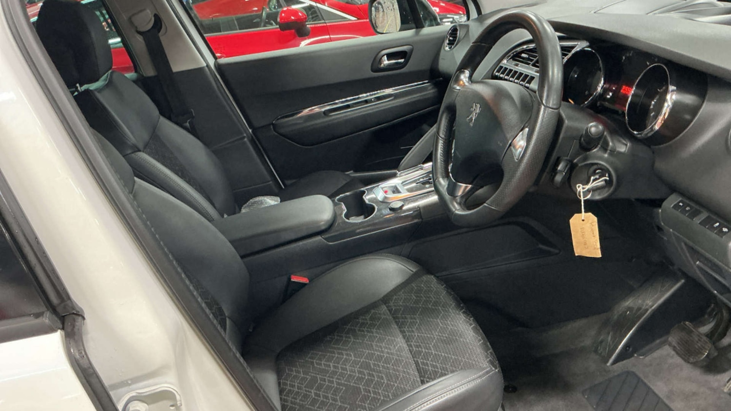 Used Peugeot 3008 2016 for sale - 77399249: Photo 15