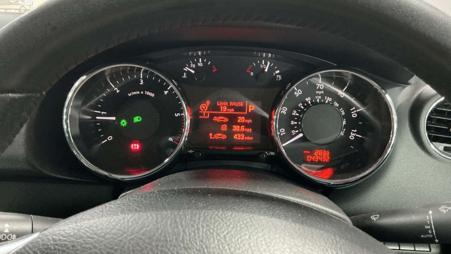 Used Peugeot 3008 2016 for sale - 77399249: Photo 16