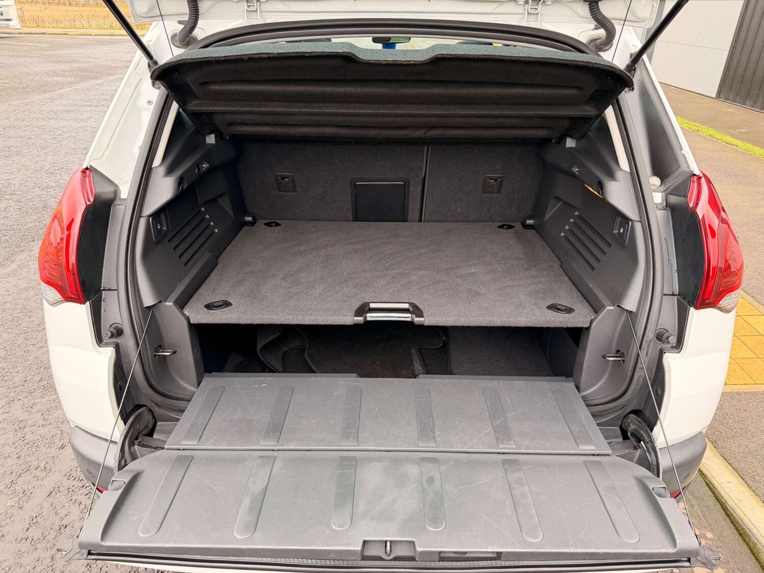 Used Peugeot 3008 2016 for sale - 77399249: Photo 26