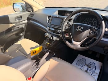 Used Honda CR-V 2017 for sale - 79638440: Photo