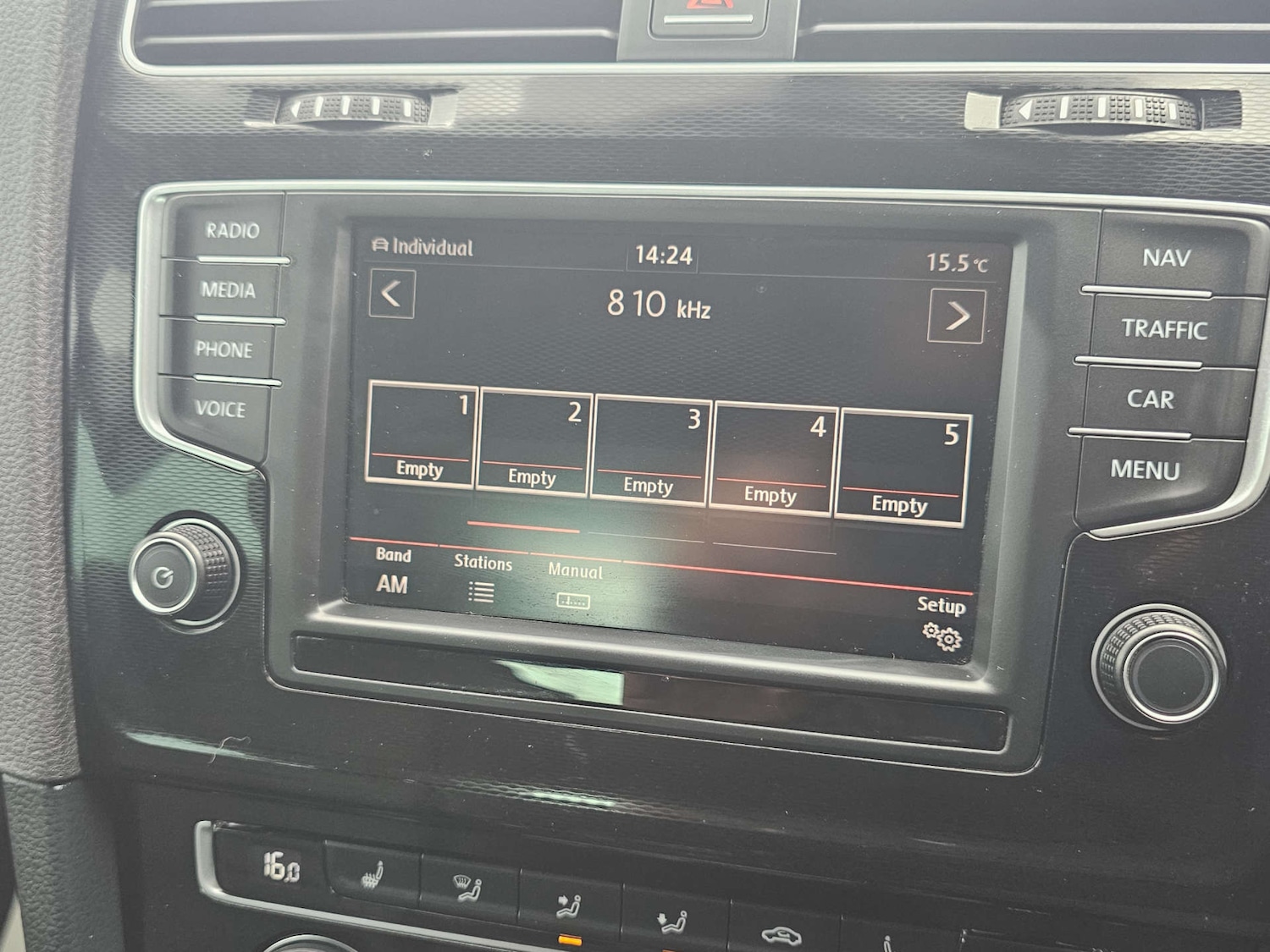 Used Volkswagen Golf 2015 for sale - 76322876: Photo 19