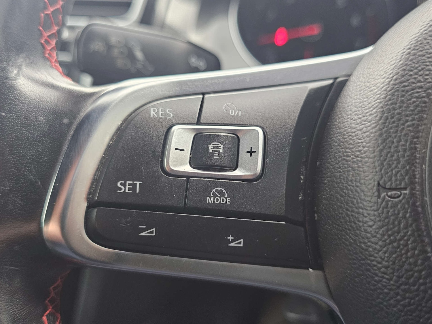 Used Volkswagen Golf 2015 for sale - 76322876: Photo 22