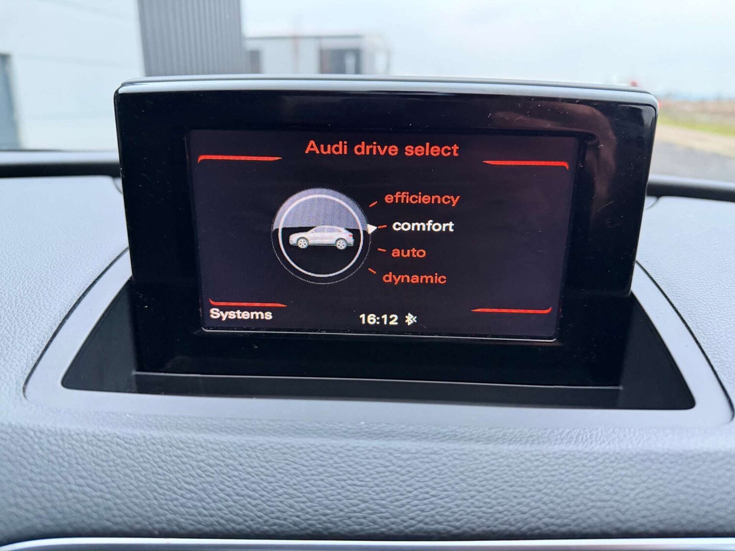 Used Audi Q3 2017 for sale - 77355584: Photo 14