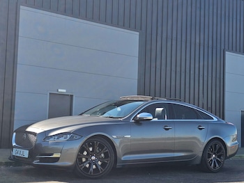 Used Jaguar XJ 2016 for sale - 78458847: Photo