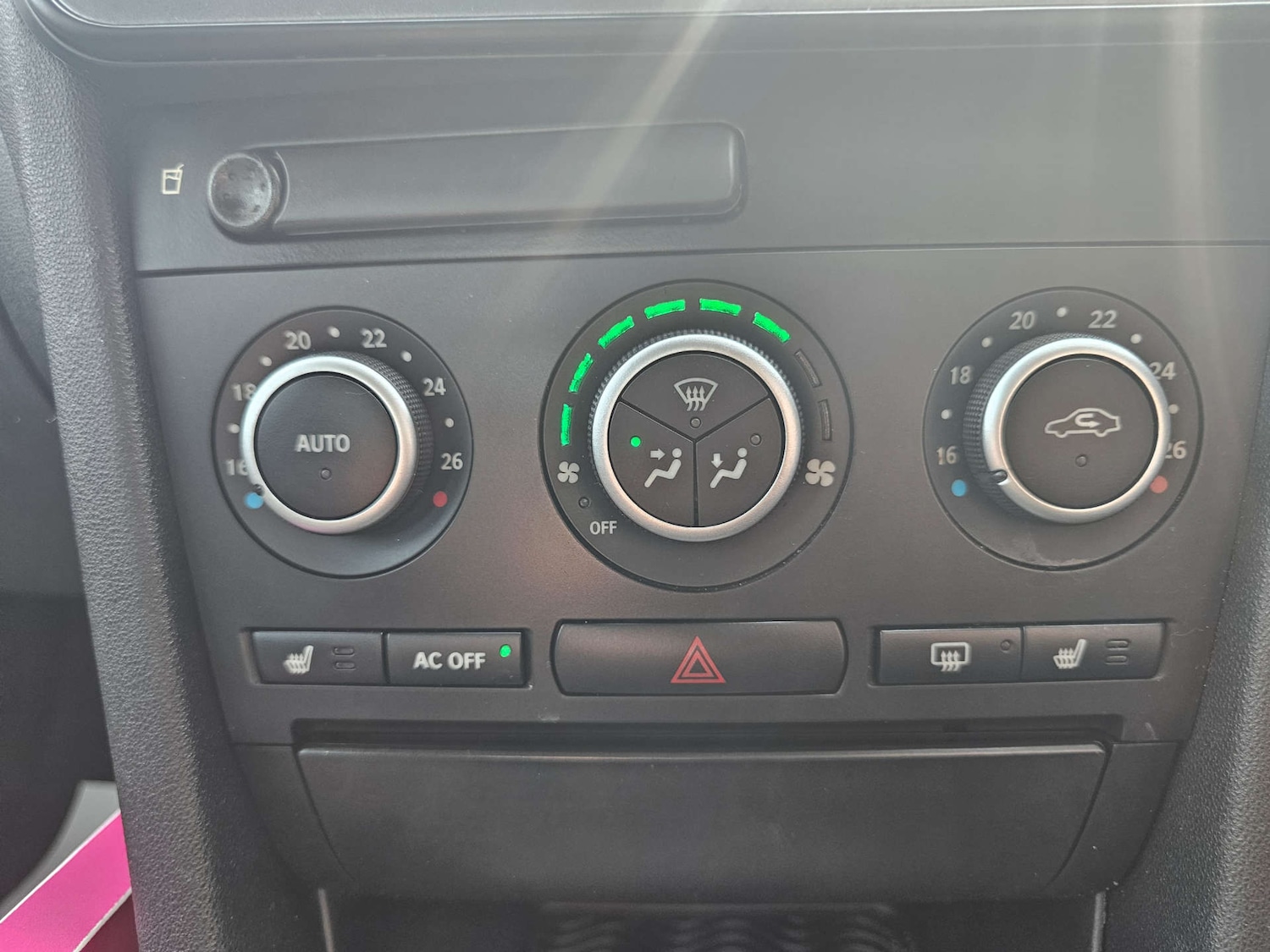 Used Saab 9-3 2012 for sale - 76602000: Photo 16