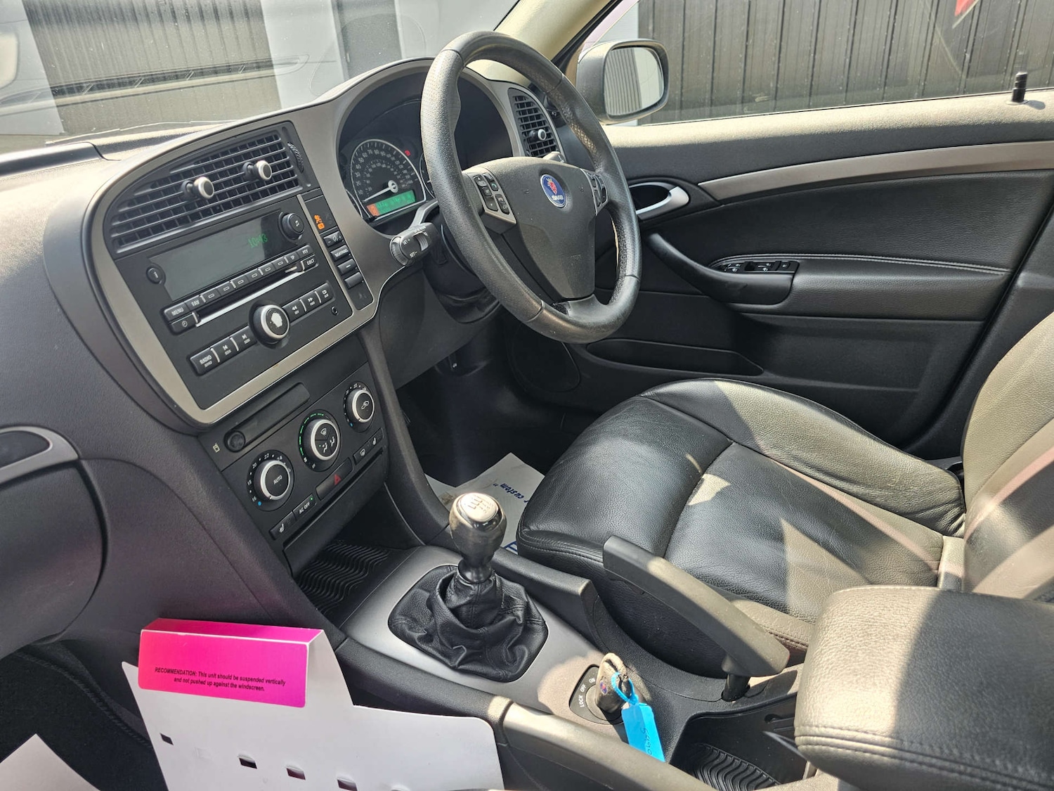 Used Saab 9-3 2012 for sale - 76602000: Photo 2