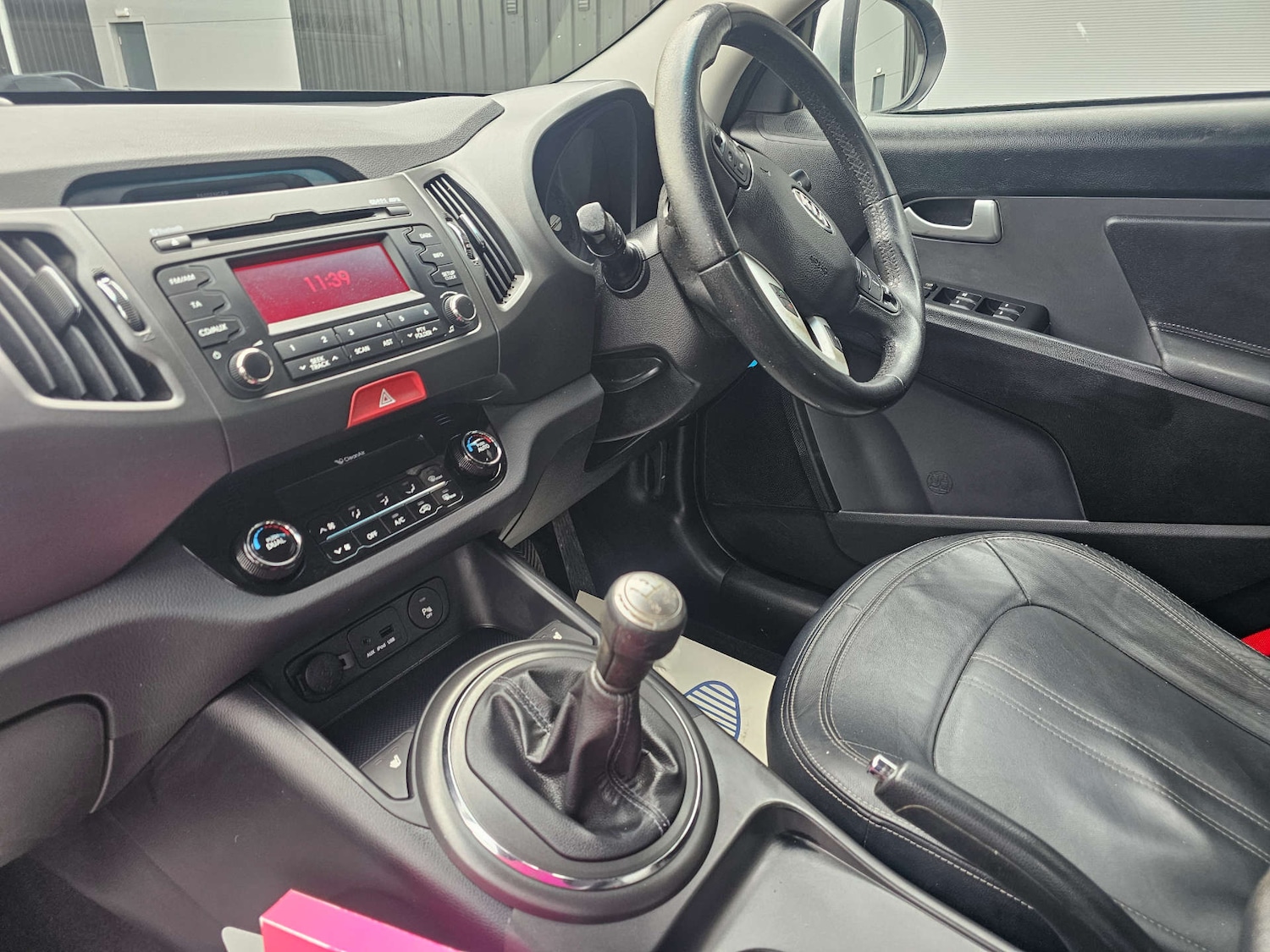 Used Kia Sportage 2011 for sale - 76274213: Photo 2