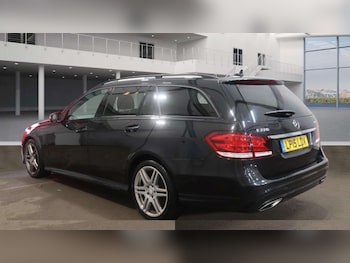 Used Mercedes-Benz E Class 2015 for sale - 77964837: Photo