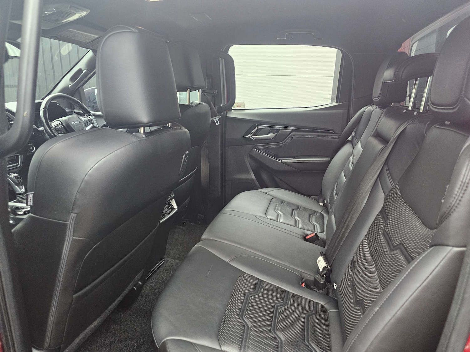 Used Isuzu D-Max 2023 for sale - 76322878: Photo 14