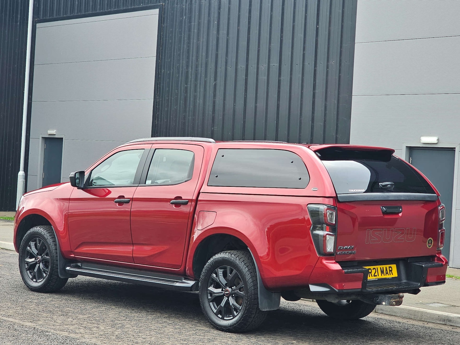 Used Isuzu D-Max 2023 for sale - 76322878: Photo 7