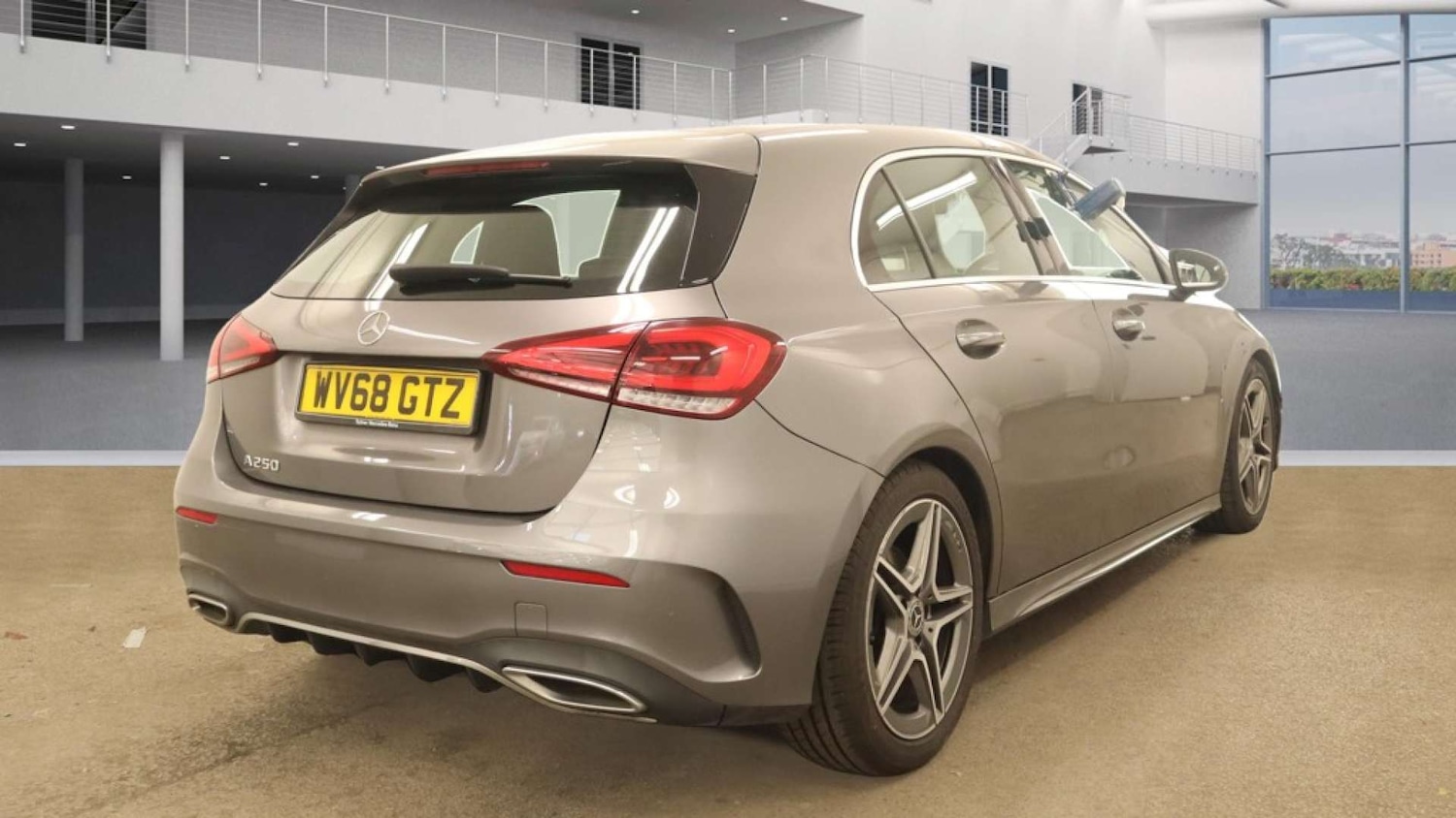 Used Mercedes-Benz A-Class 2018 for sale - 76663137: Photo 4