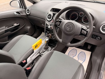 Used Vauxhall Corsa 2010 for sale - 79219387: Photo