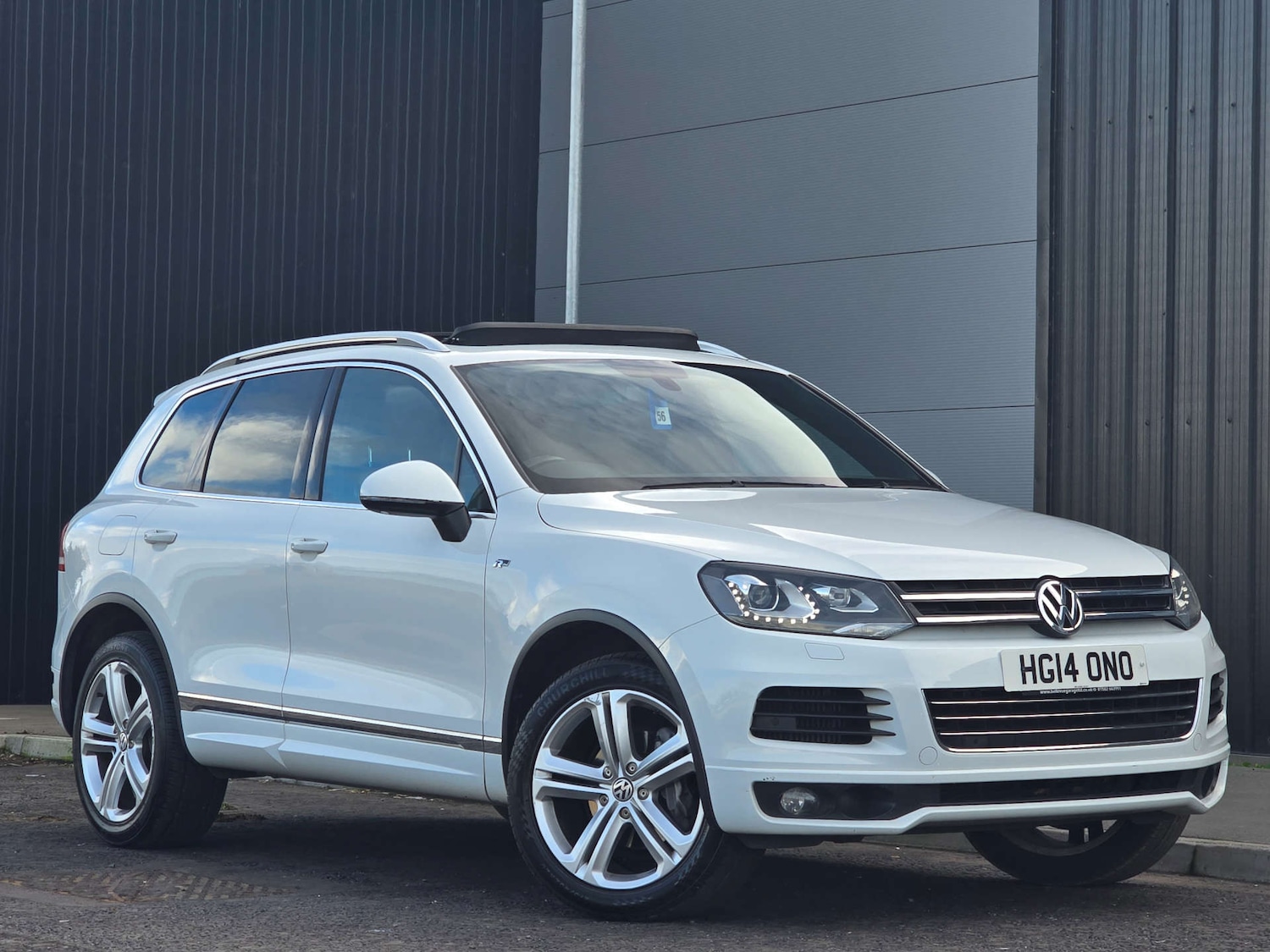 Used Volkswagen Touareg 2014 for sale - 76159798: Photo 1