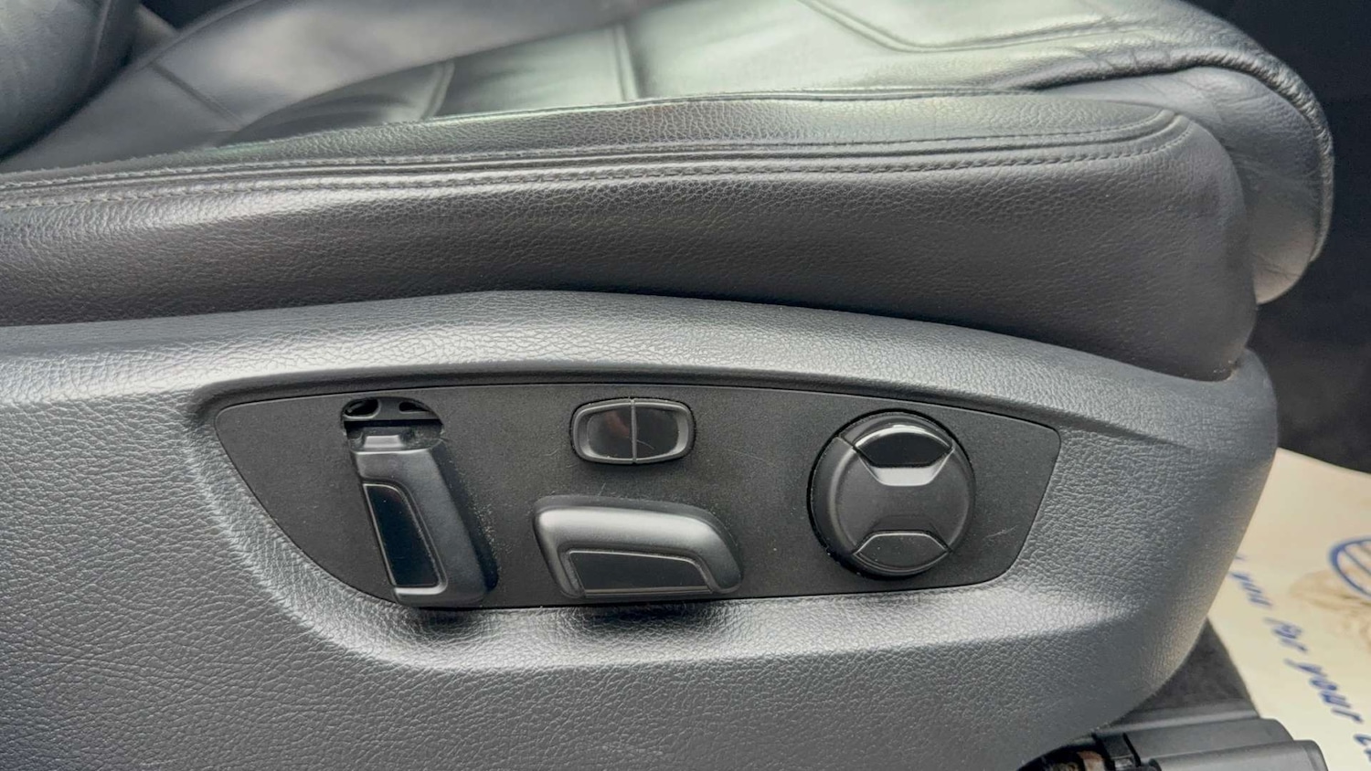 Used Volkswagen Touareg 2014 for sale - 76159798: Photo 13