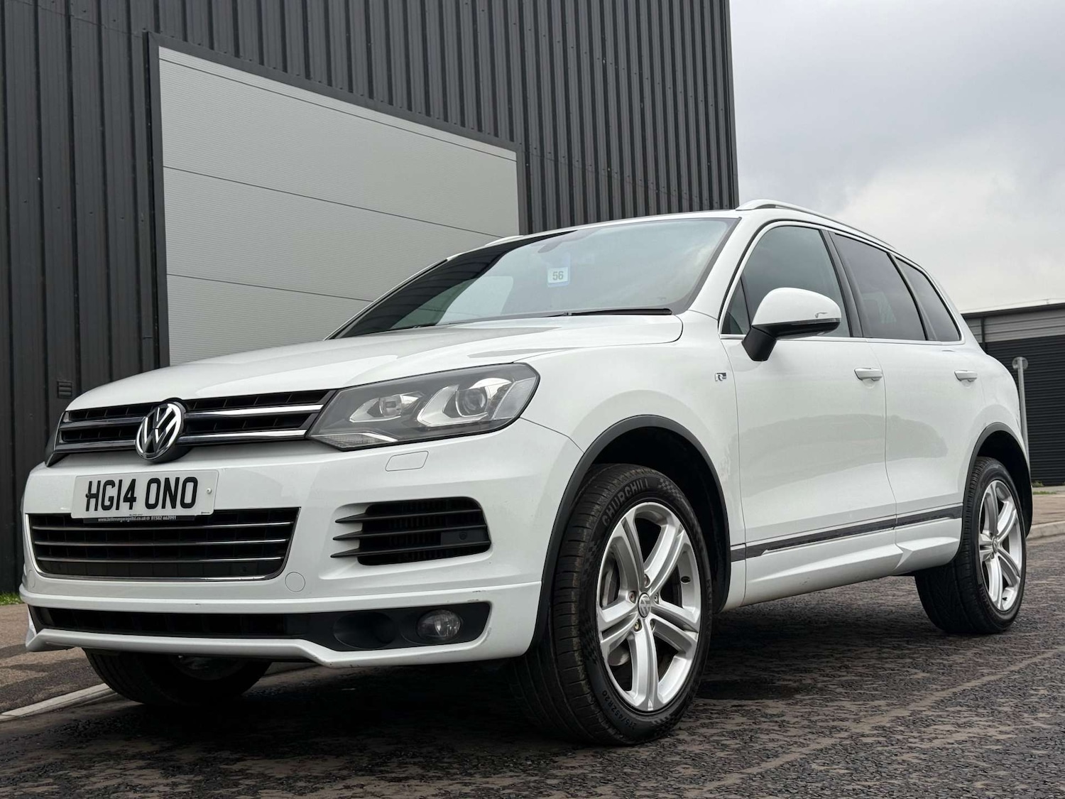 Used Volkswagen Touareg 2014 for sale - 76159798: Photo 2