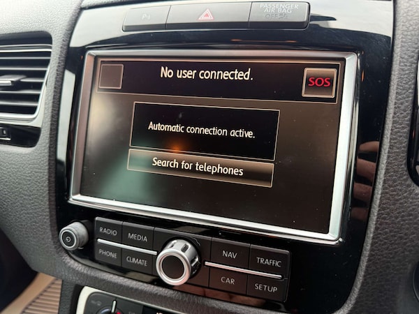 Used Volkswagen Touareg 2014 for sale - 76159798: Photo 25