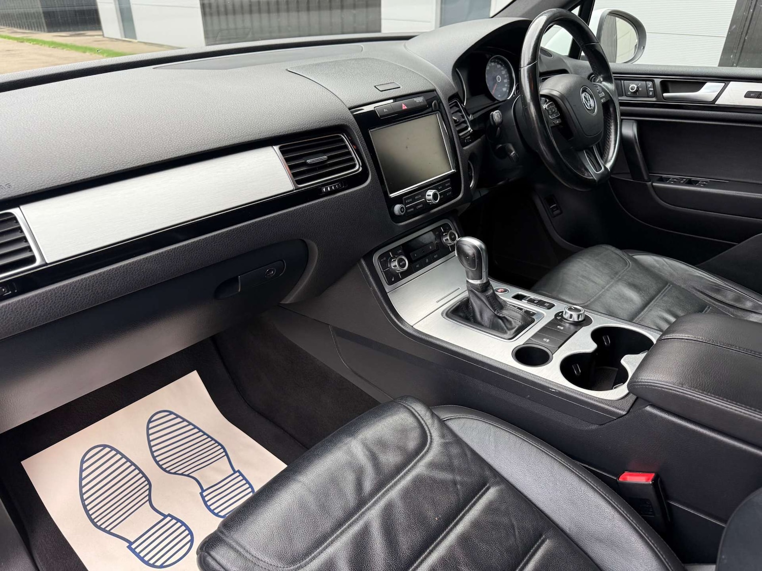 Used Volkswagen Touareg 2014 for sale - 76159798: Photo 9