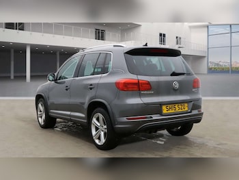 Used Volkswagen Tiguan 2015 for sale - 75895900: Photo