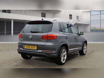 Used Volkswagen Tiguan 2015 for sale - 75895900: Photo