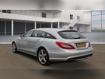 Used Mercedes-Benz CLS 2014 for sale - 75530267: Photo
