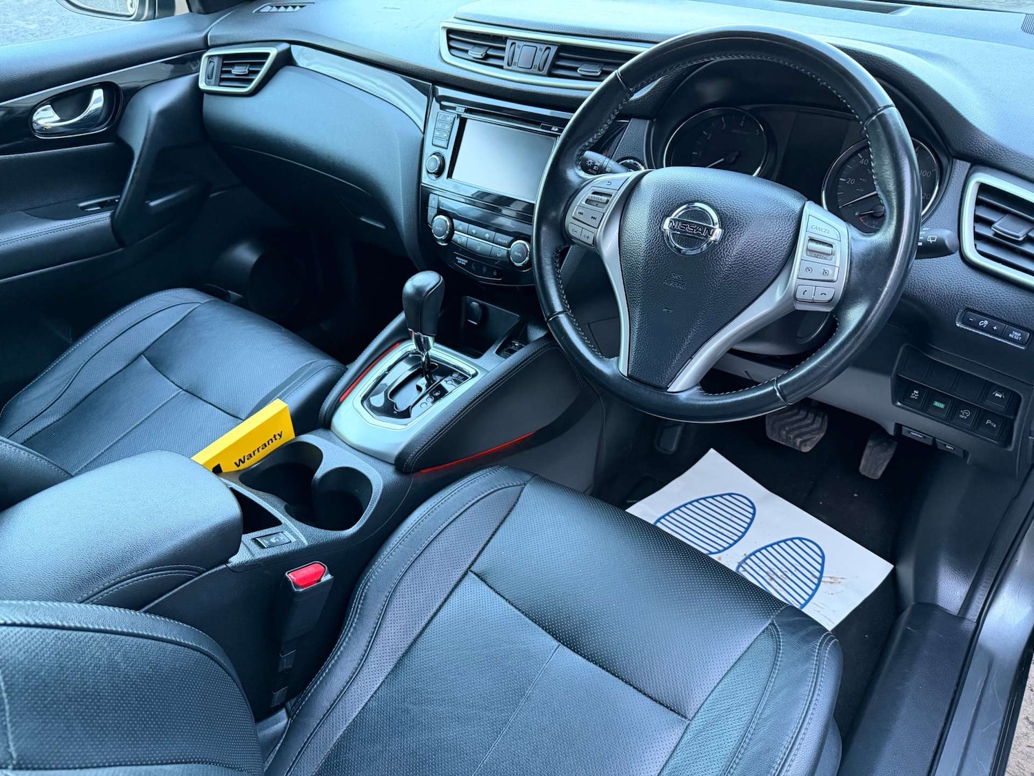 Used Nissan Qashqai 2016 for sale - 77262824: Photo 2