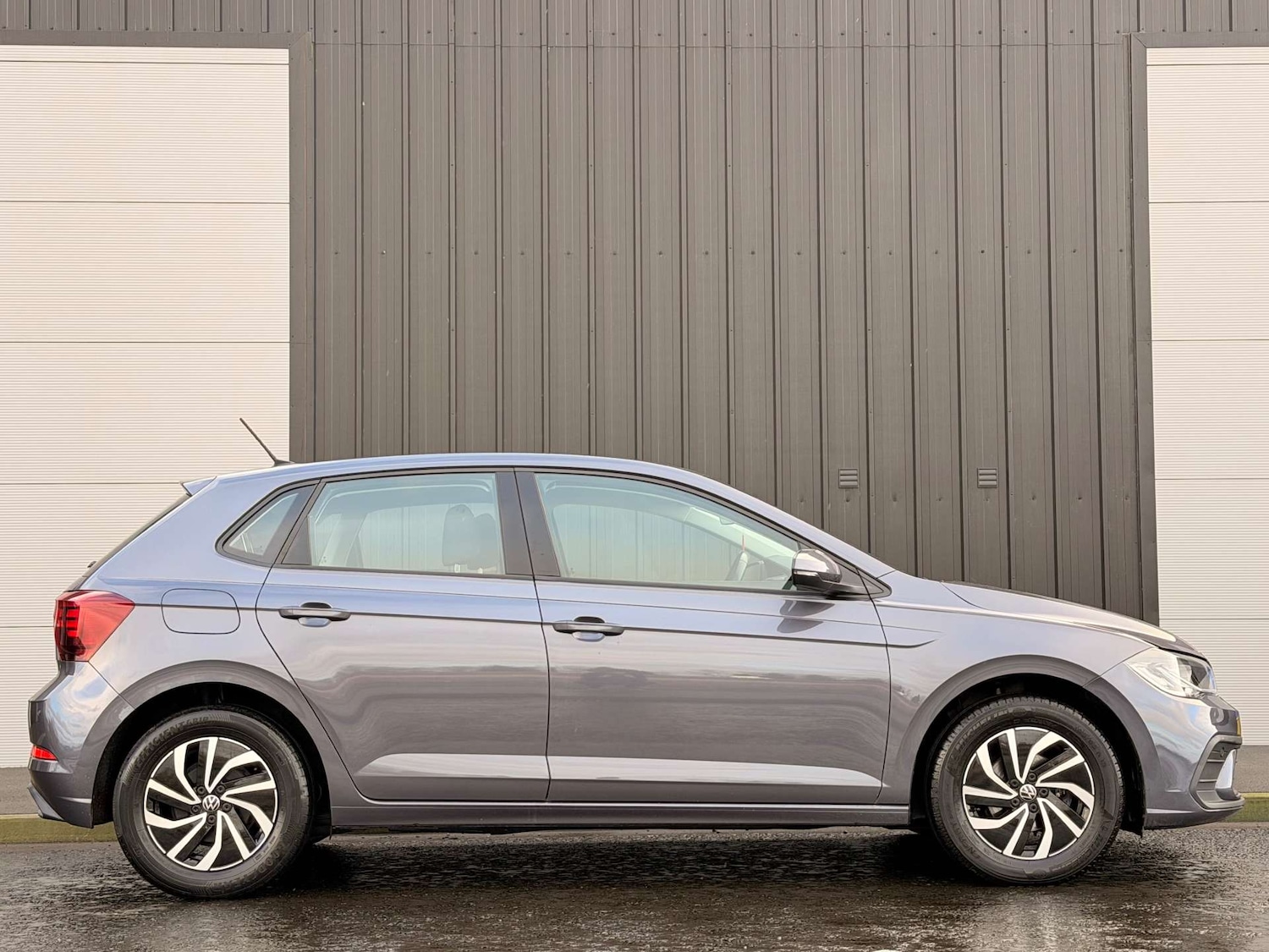 Used Volkswagen Polo 2023 for sale - 77147768: Photo 6