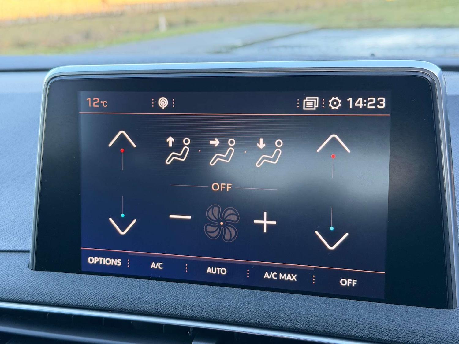 Used Peugeot 3008 2017 for sale - 77353600: Photo 16