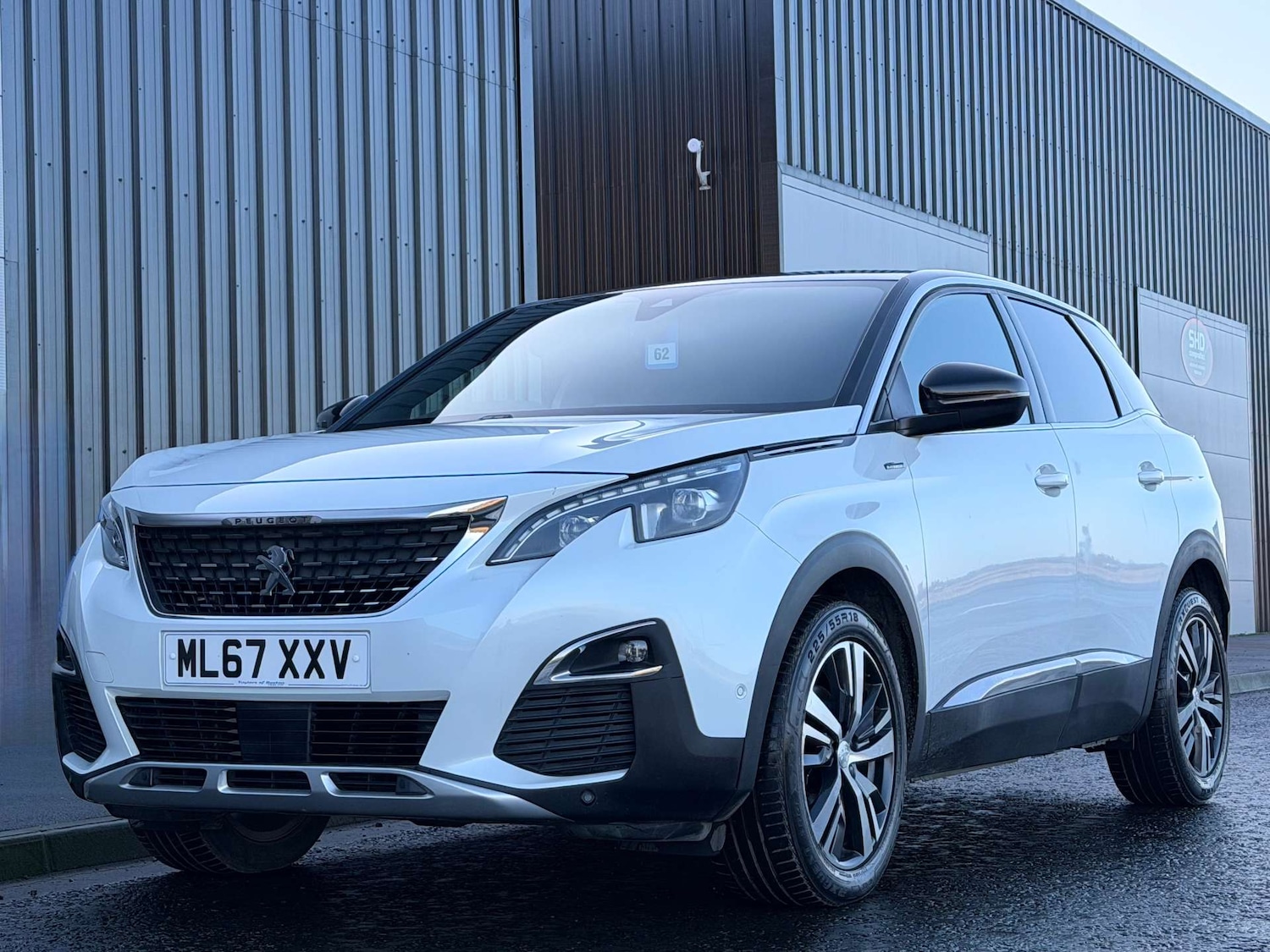 Used Peugeot 3008 2017 for sale - 77353600: Photo 3