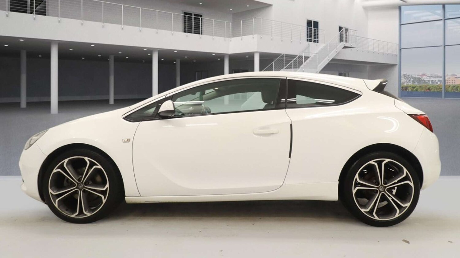 Used Vauxhall Astra GTC 2016 for sale - 77342239: Photo 6