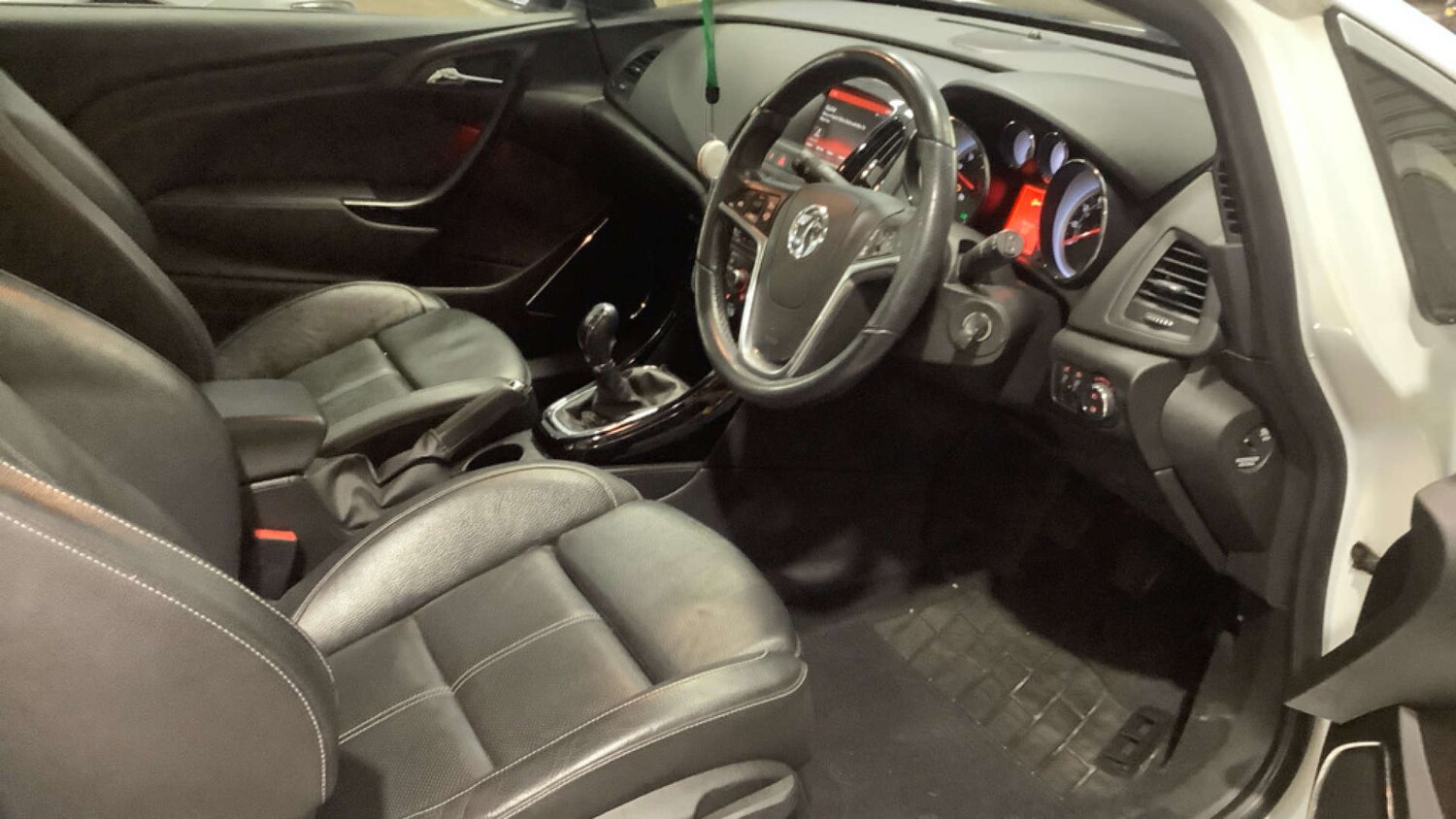 Used Vauxhall Astra GTC 2016 for sale - 77342239: Photo 9