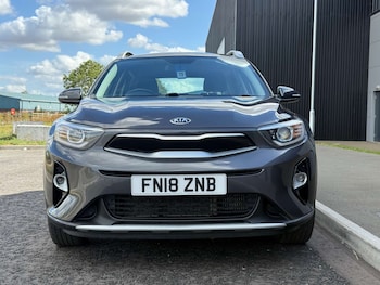 Used Kia Stonic 2018 for sale - 75870896: Photo