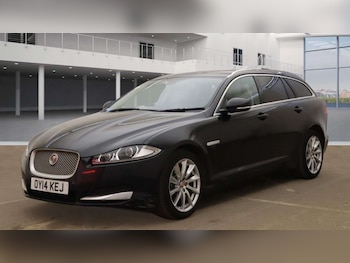 Used Jaguar XF 2014 for sale - 76231909: Photo 2