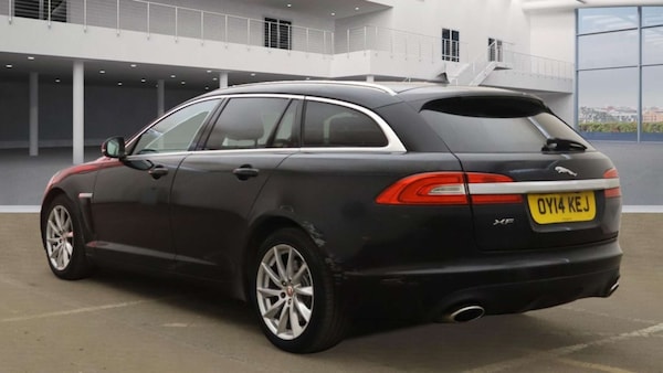 Used Jaguar XF 2014 for sale - 76231909: Photo 3