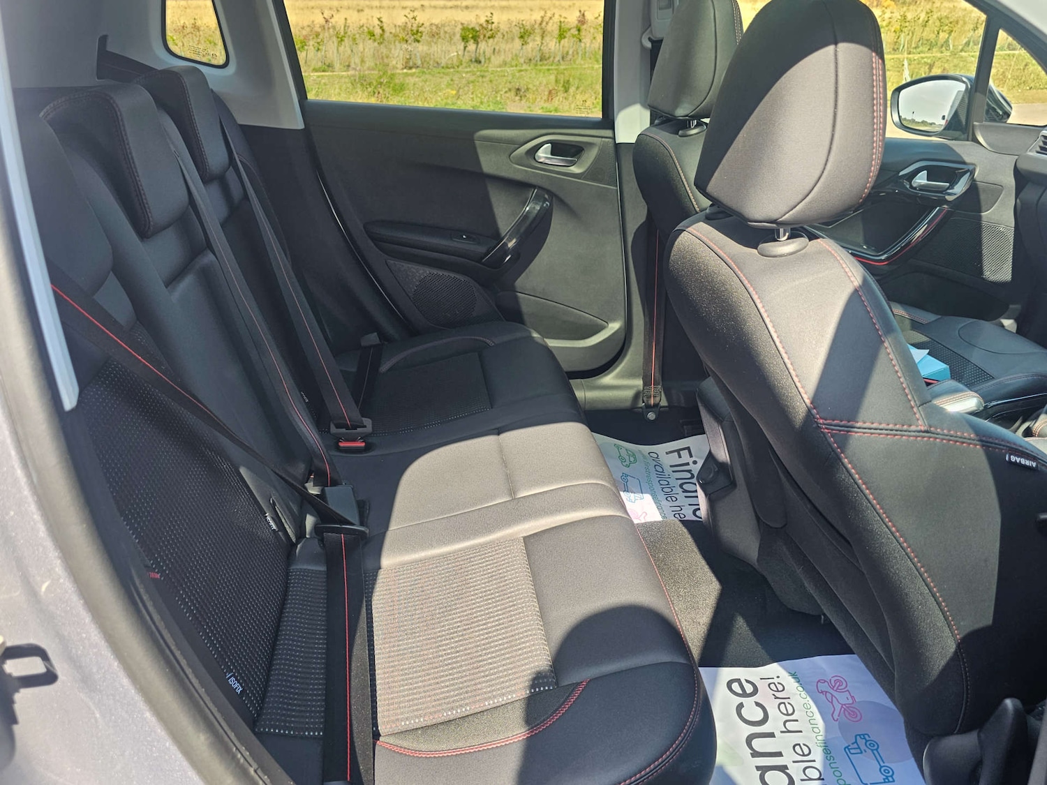 Used Peugeot 2008 2017 for sale - 76602102: Photo 11