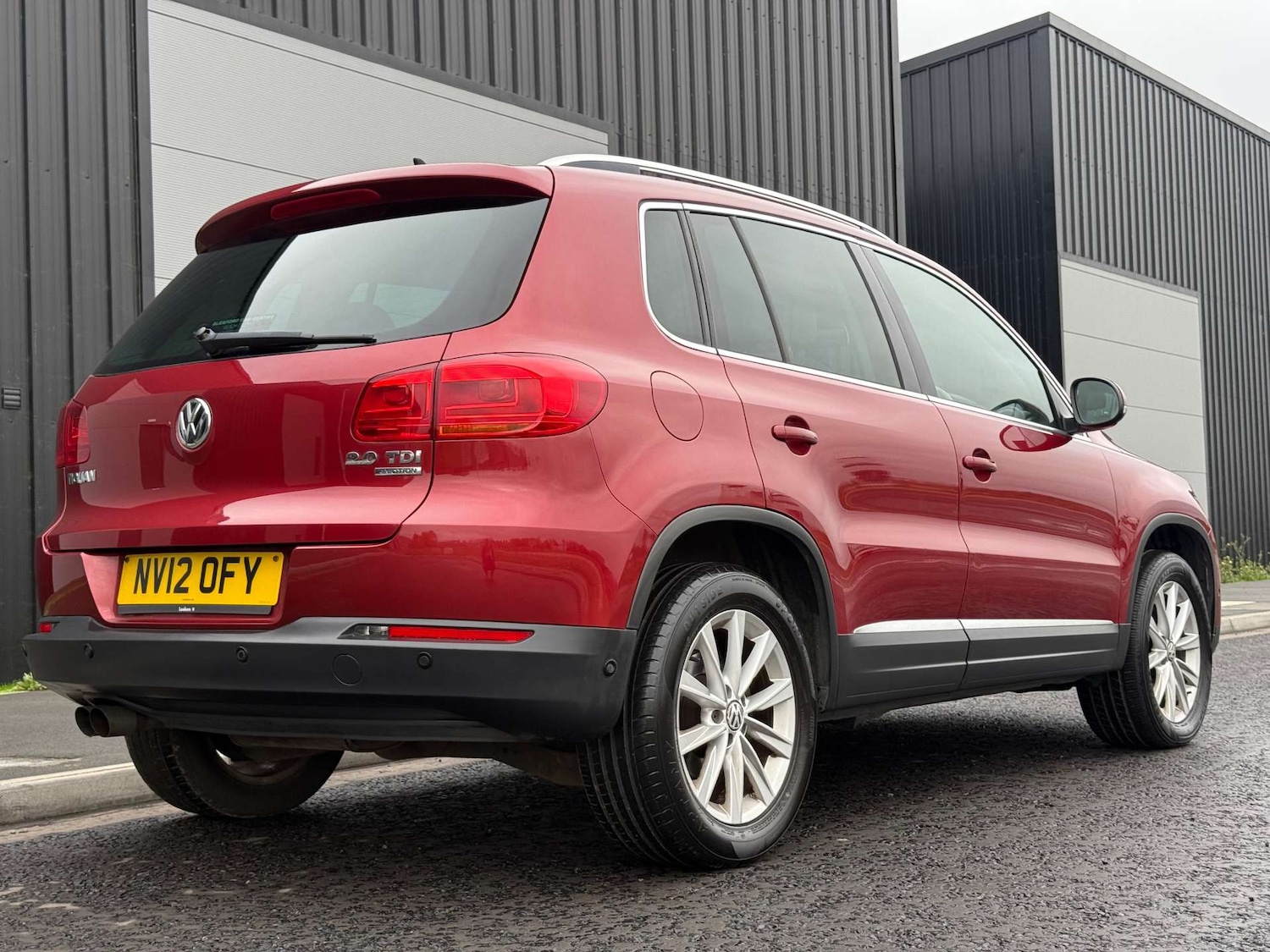 Used Volkswagen Tiguan 2012 for sale - 76209983: Photo 4