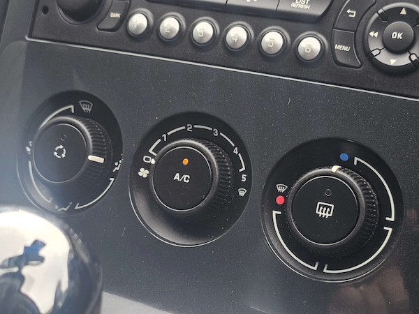 Used Peugeot 3008 2016 for sale - 74971675: Photo 14