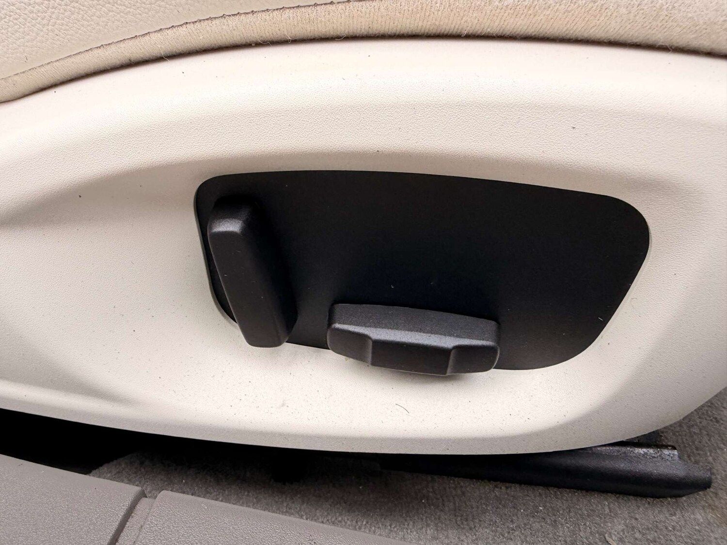 Used Jaguar XF 2017 for sale - 77803640: Photo 21